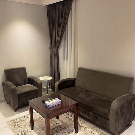 Continental Suite farwaniya Kuwait City Exterior foto